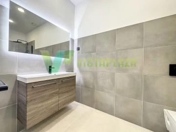 Moradia T12 para Venda em Portimão