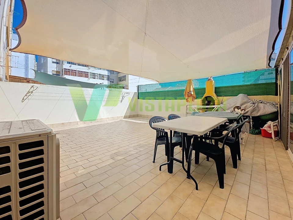 Apartamento T3 para Venda em Portimão Foto 3