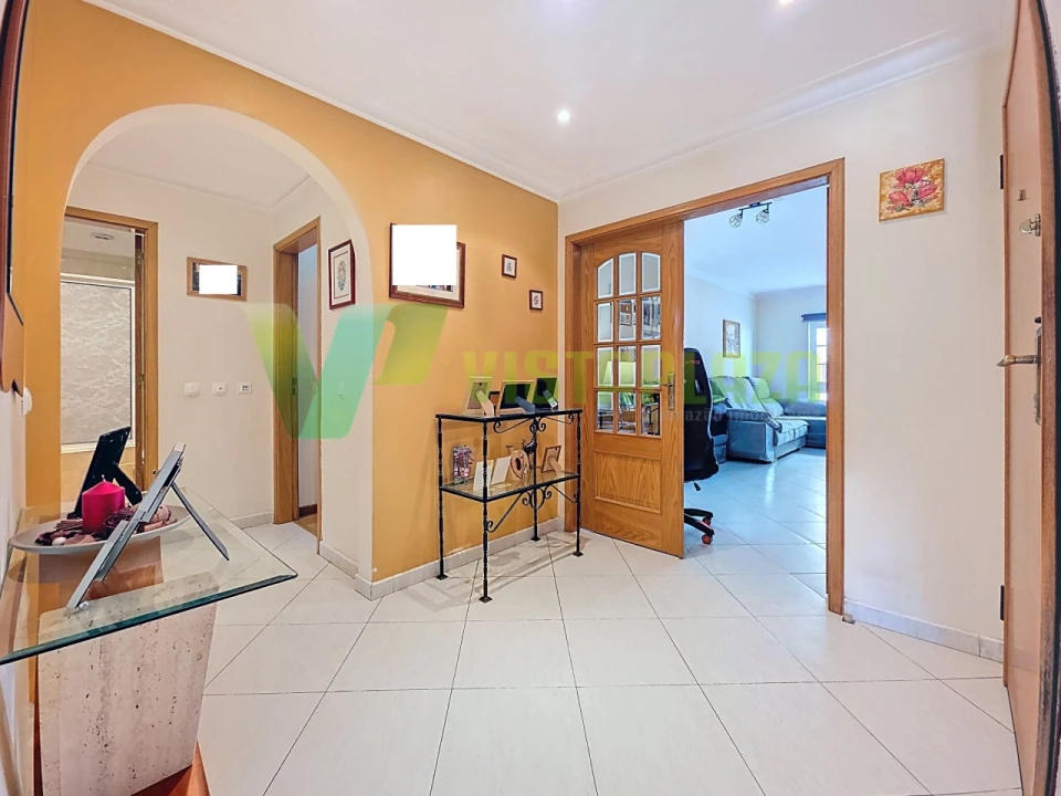 Apartamento T3 para Venda em Portimão Foto 12