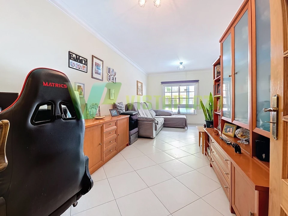 Apartamento T3 para Venda em Portimão Foto 13