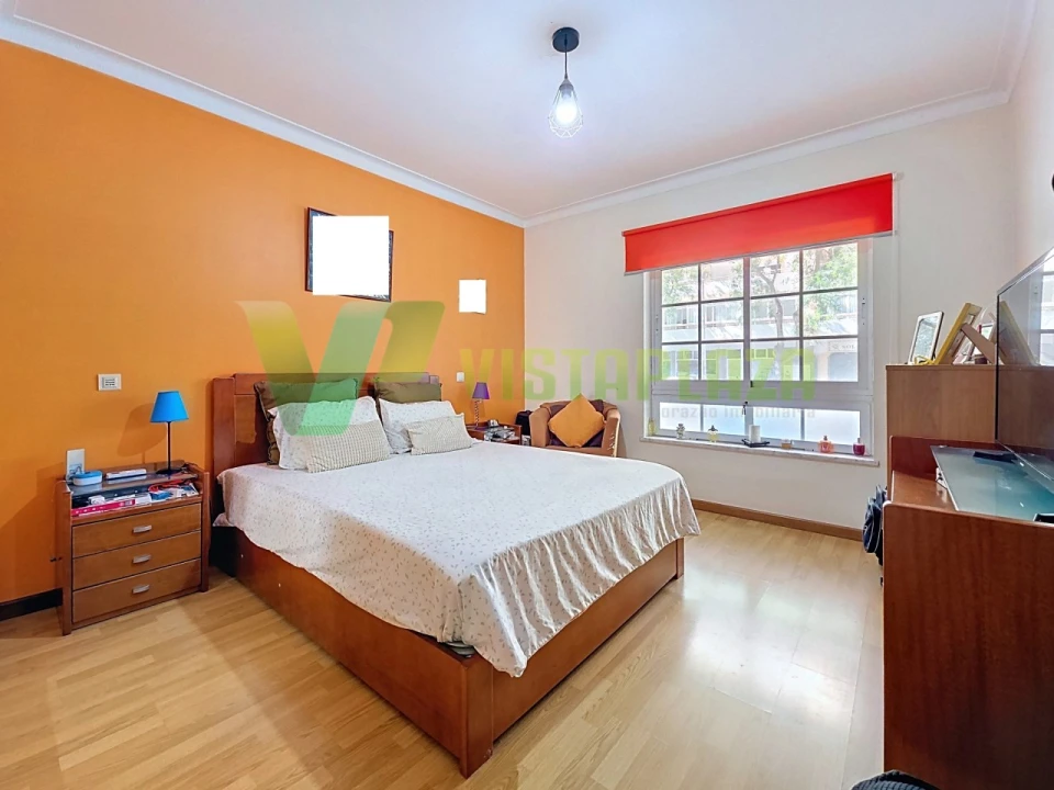 Apartamento T3 para Venda em Portimão Foto 17