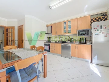 Apartamento T3 para Venda em Portimão
