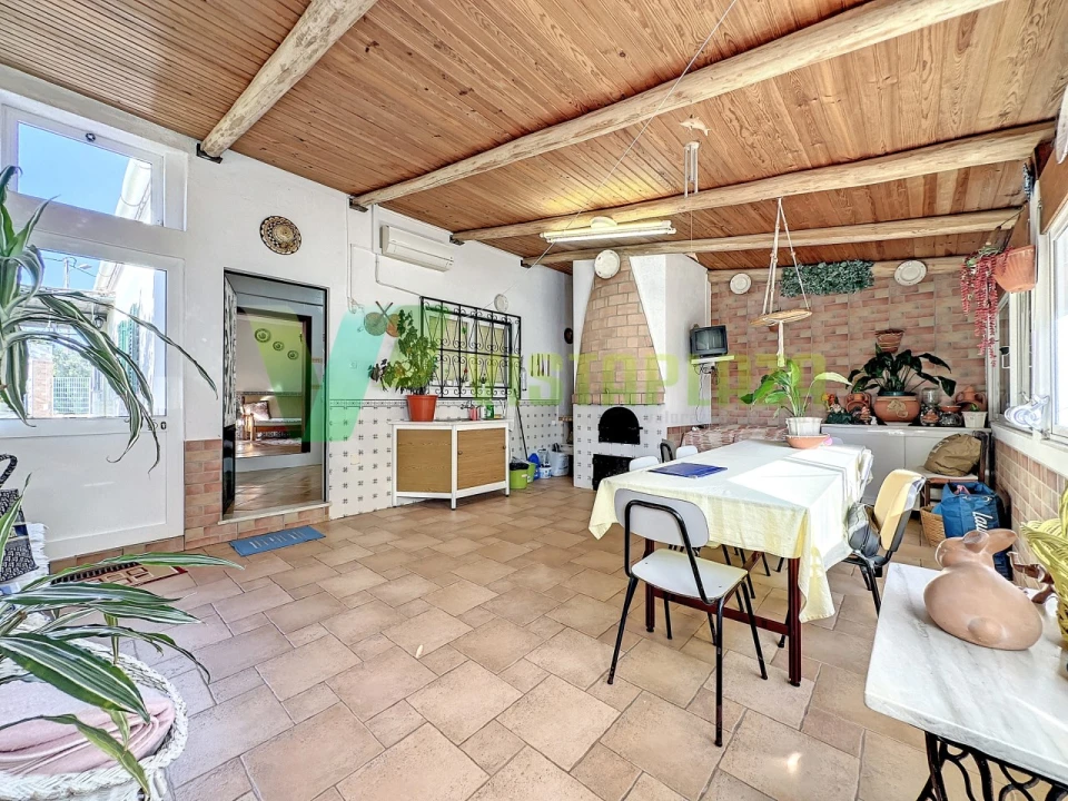 Moradia T1 para Venda em Mexilhoeira Grande Foto 2