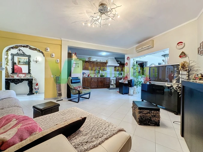 Moradia T3 para Venda em Portimão Foto 9