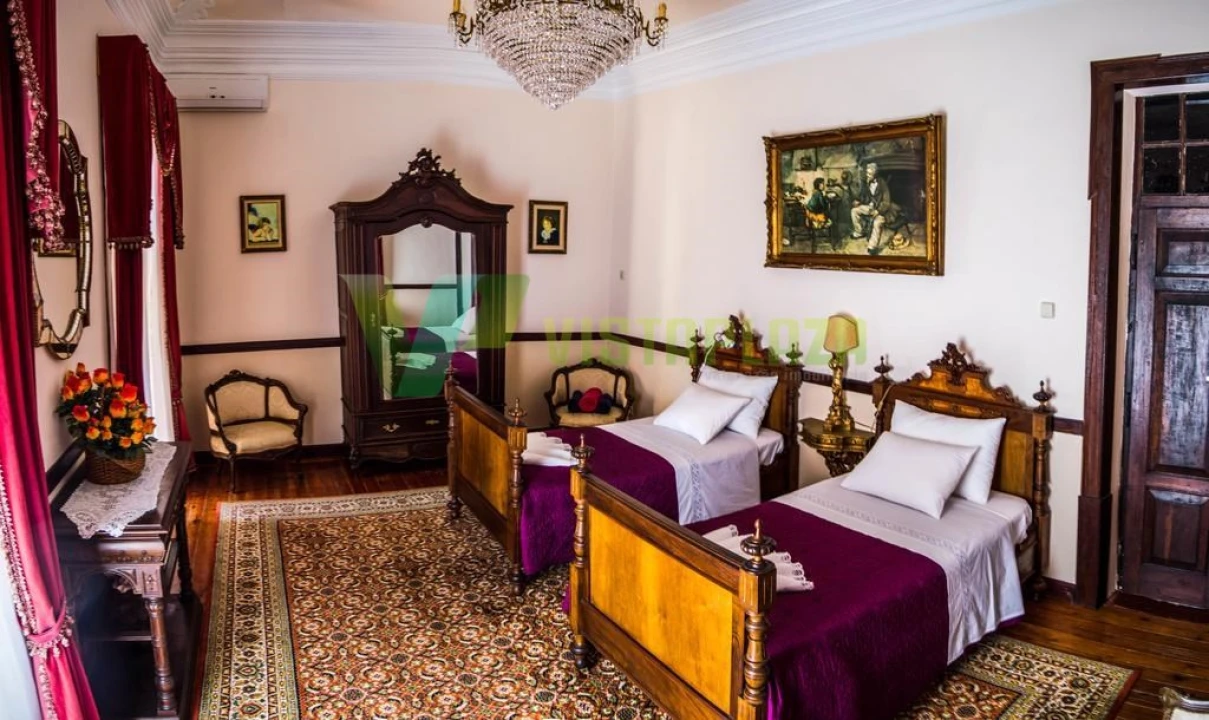 Moradia T6 para Venda em Silves Foto 16