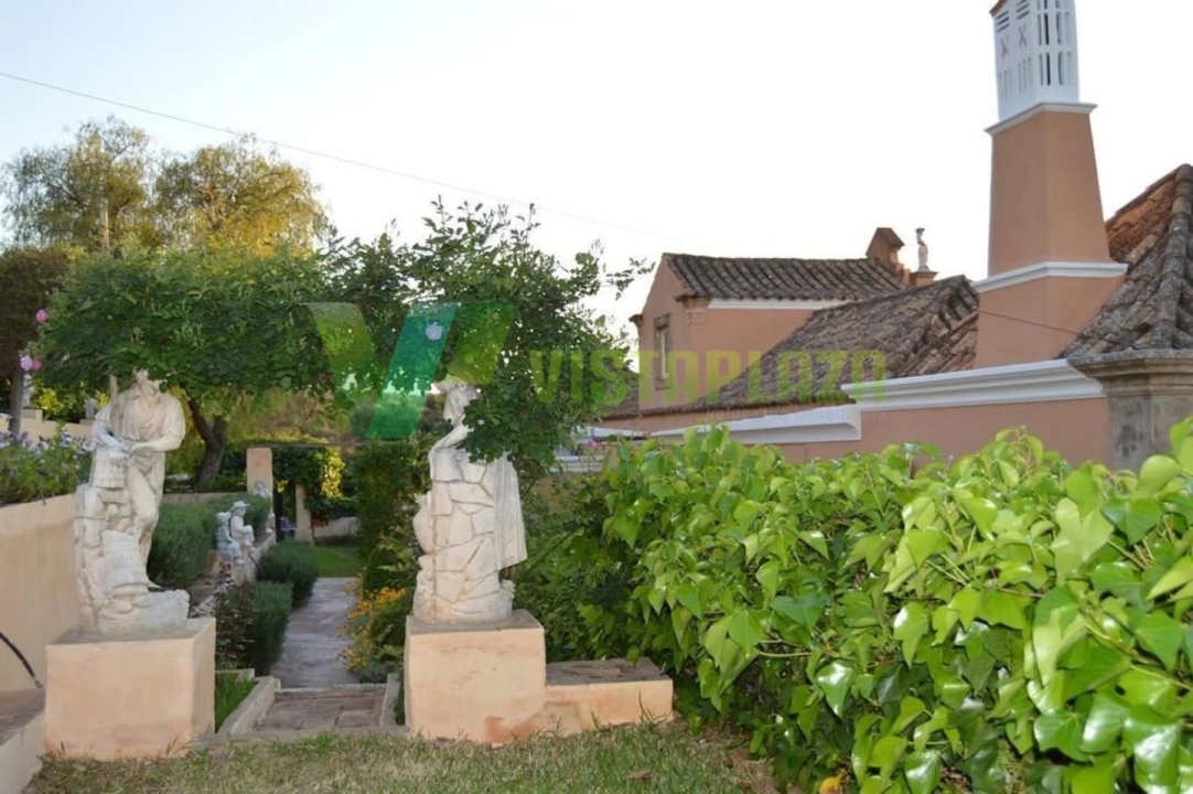 Moradia T6 para Venda em Silves Foto 25