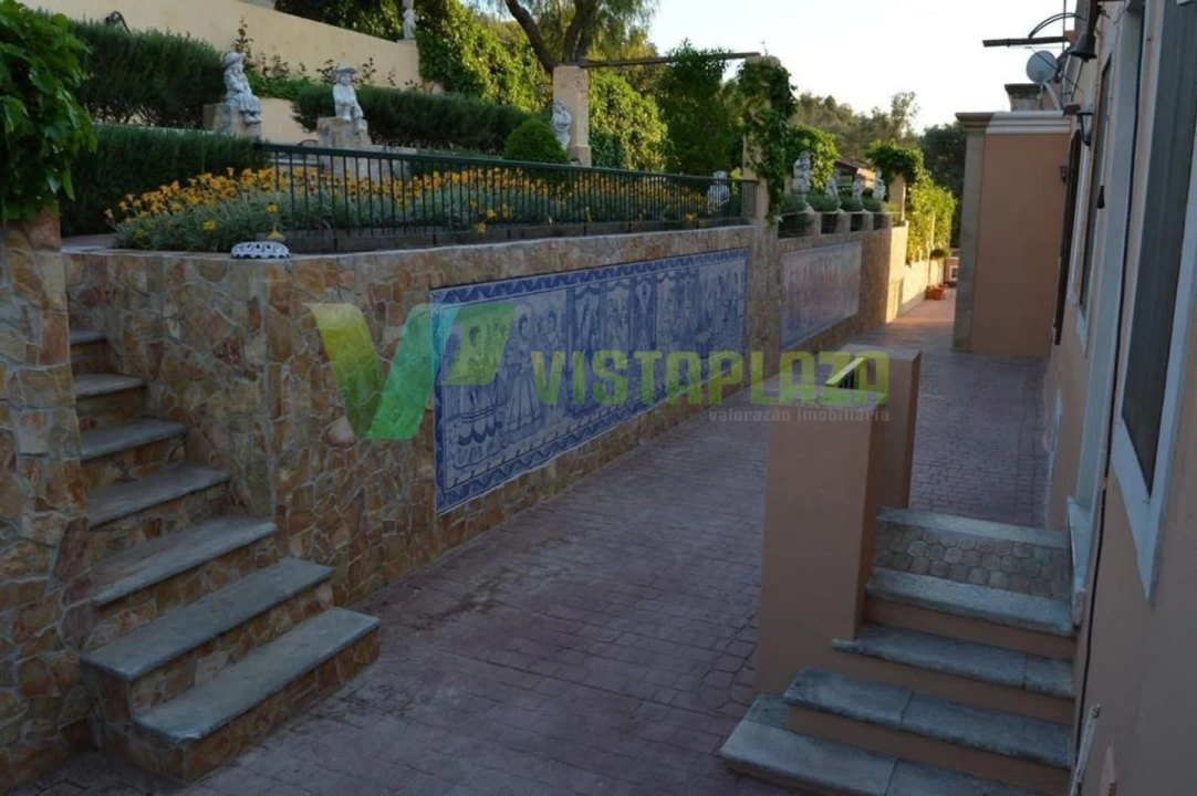 Moradia T6 para Venda em Silves Foto 28