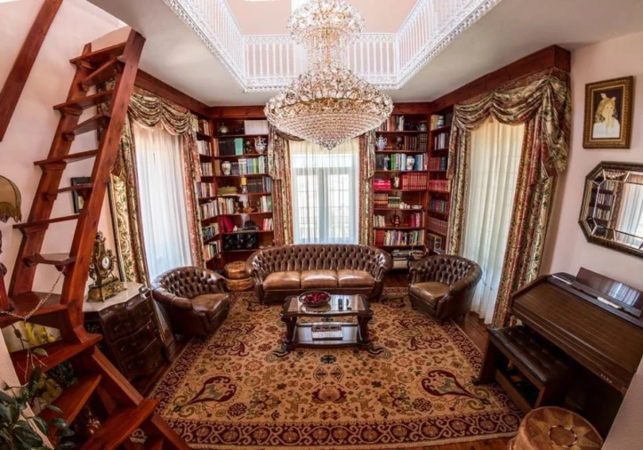 Moradia T6 para Venda em Silves Foto 14