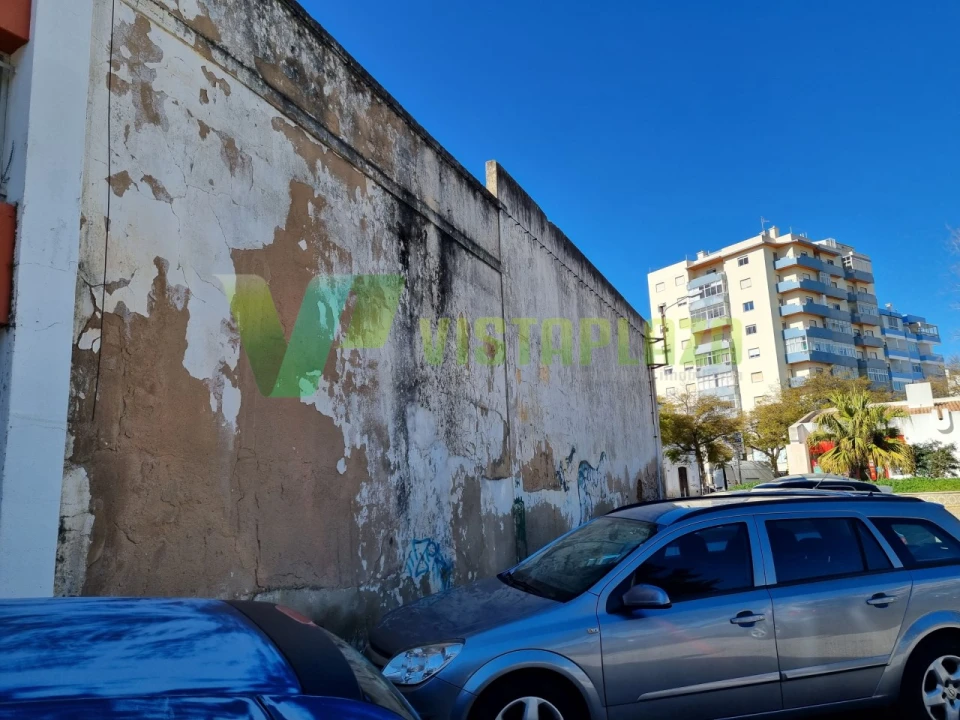 Terreno P/ Prédio para Venda em Portimão Foto 9