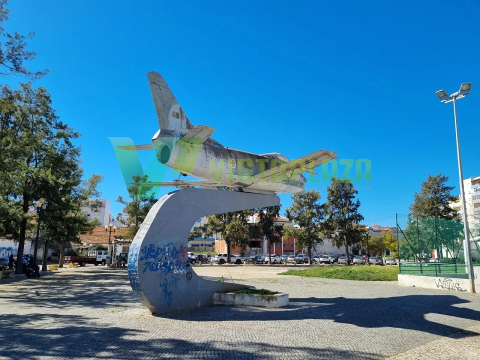 Terreno P/ Prédio para Venda em Portimão Foto 10
