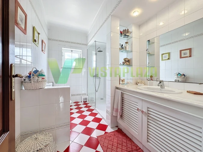 Moradia T5 para Venda em Portimão Foto 19