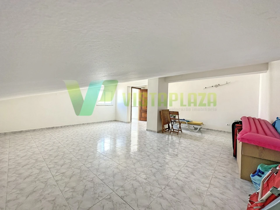 Moradia T4 para Venda em Portimão Foto 28