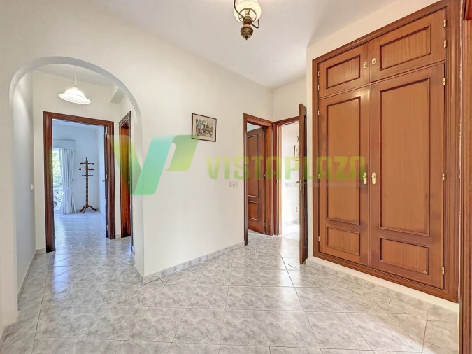 Moradia T4 para Venda em Portimão Foto 13