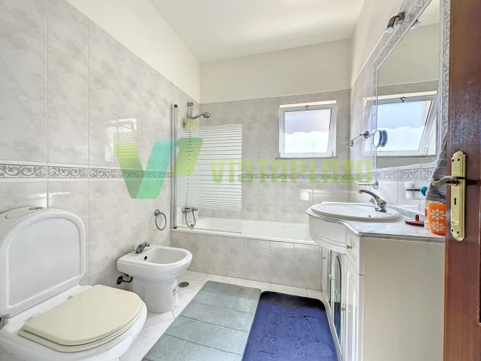 Moradia T4 para Venda em Portimão Foto 37