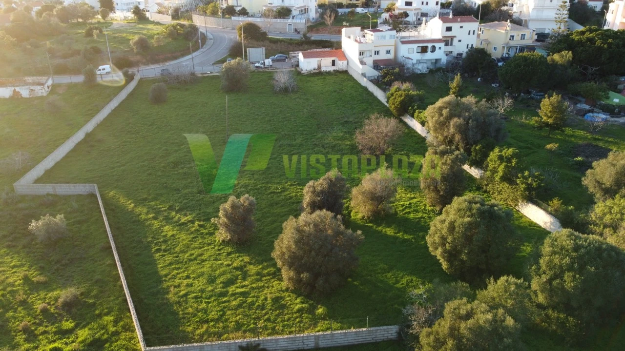Terreno para Venda em Portimão Foto 2