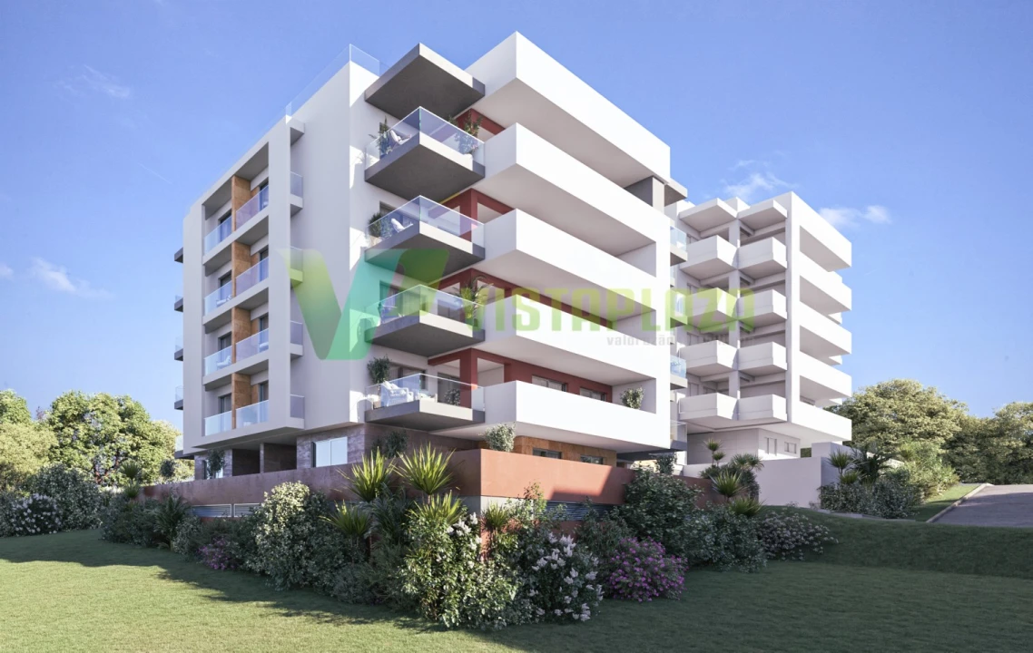 Apartamento T3 para Venda em Portimão Foto 2