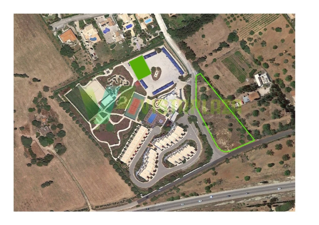 Terreno Comércio / Armazém para Venda em Luz Foto 4