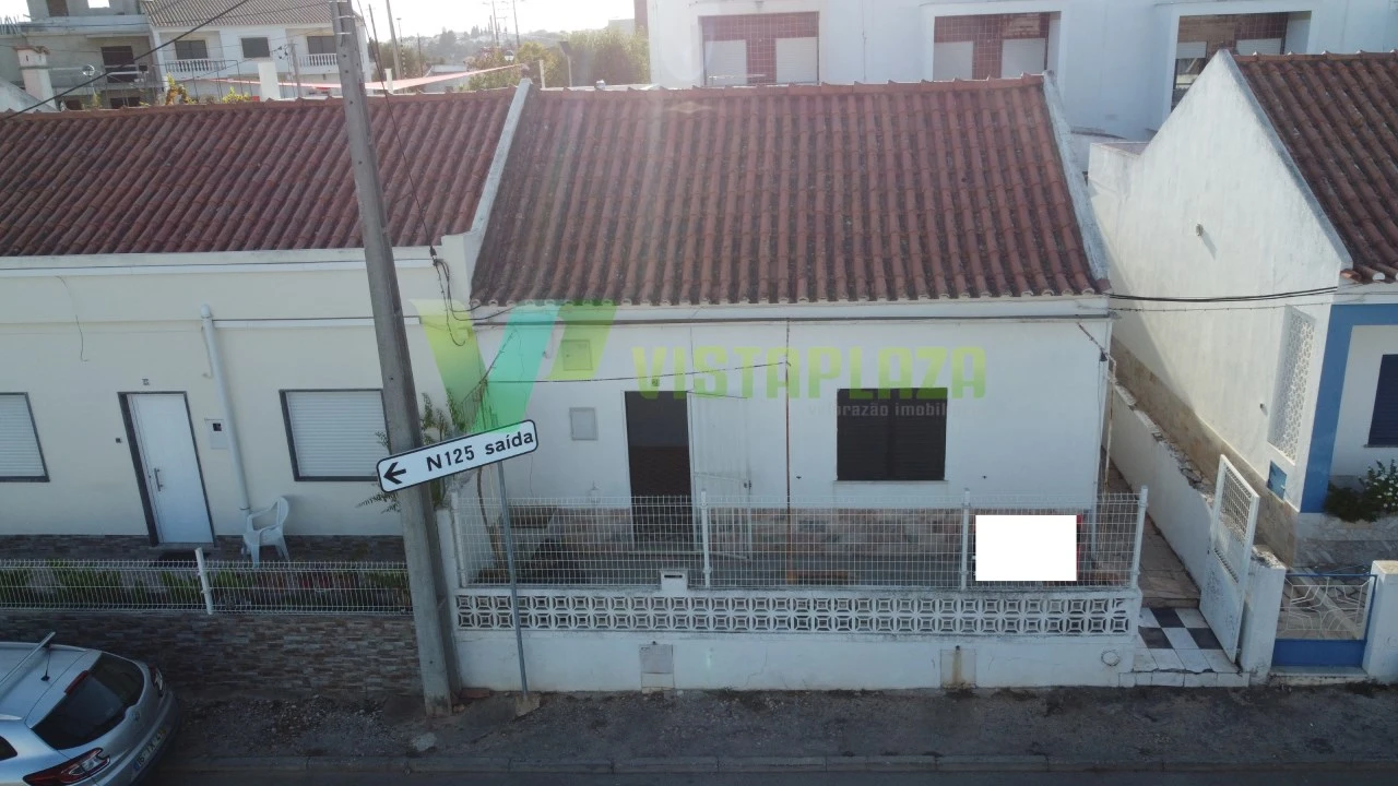 Moradia T3 para Venda em Mexilhoeira Grande Foto 2