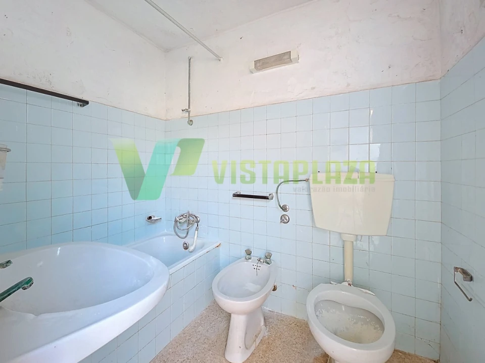 Moradia T3 para Venda em Mexilhoeira Grande Foto 18