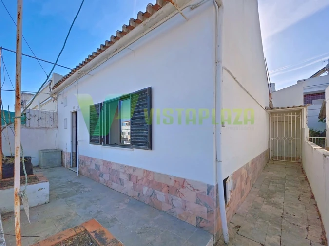 Moradia T3 para Venda em Mexilhoeira Grande