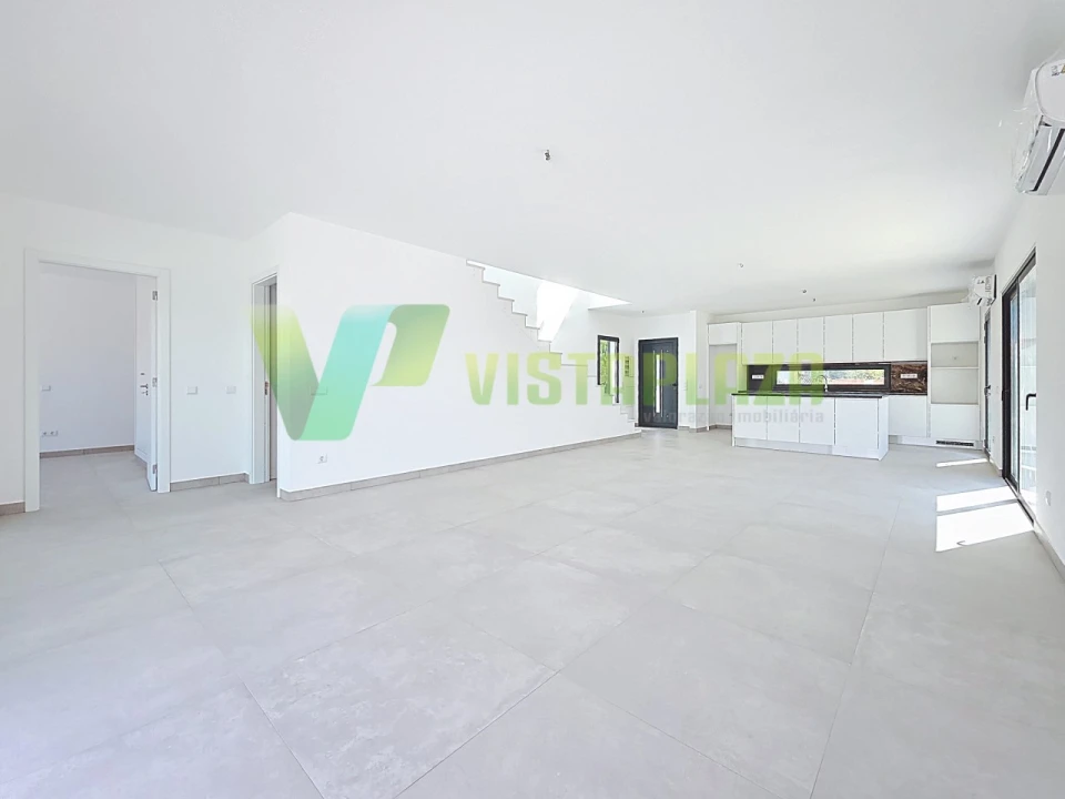 Moradia T3 para Venda em Aljezur Foto 10