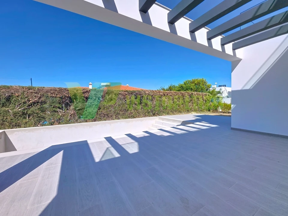 Moradia T3 para Venda em Aljezur Foto 12