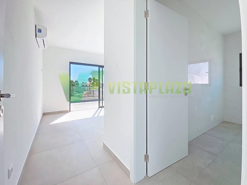 Moradia T3 para Venda em Aljezur Foto 18