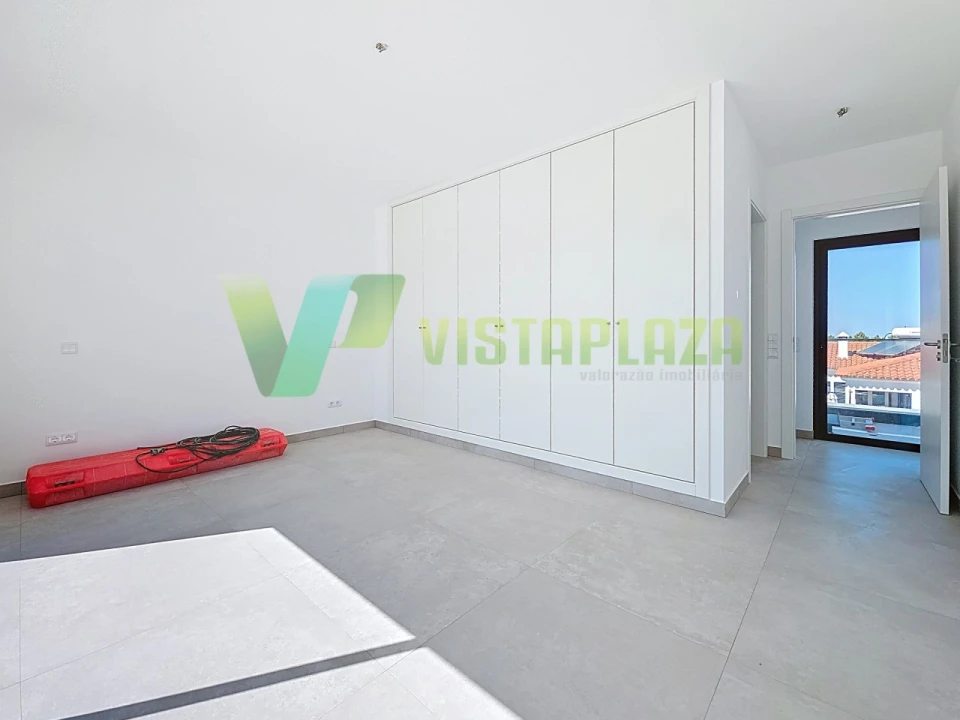 Moradia T3 para Venda em Aljezur Foto 21