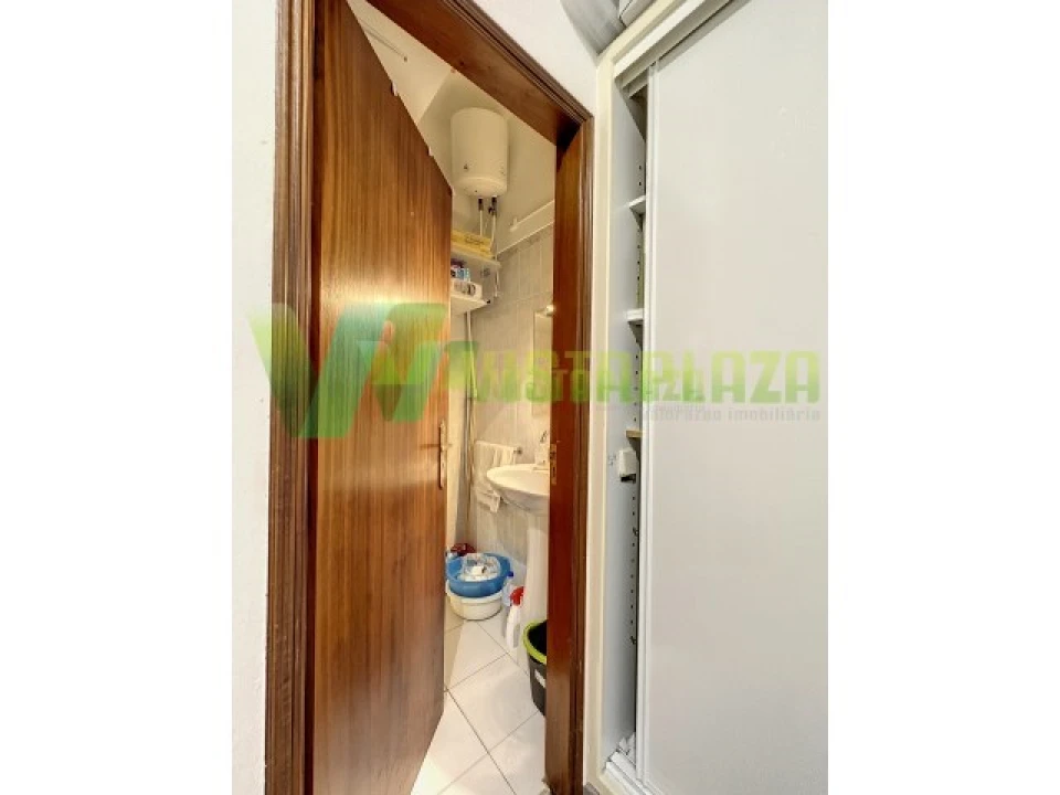 Loja para Venda em Alvor Foto 14