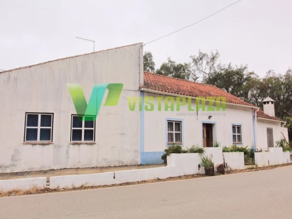 Quinta T3 para Venda em Monchique Foto 25