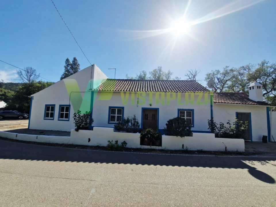 Quinta T3 para Venda em Monchique Foto 4