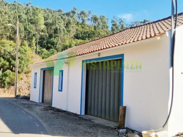 Quinta T3 para Venda em Monchique