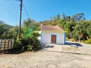 Quinta T3 para Venda em Monchique