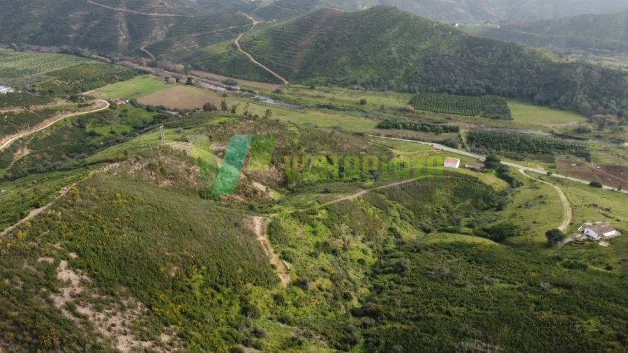 Quinta T2 para Venda em Alferce Foto 10