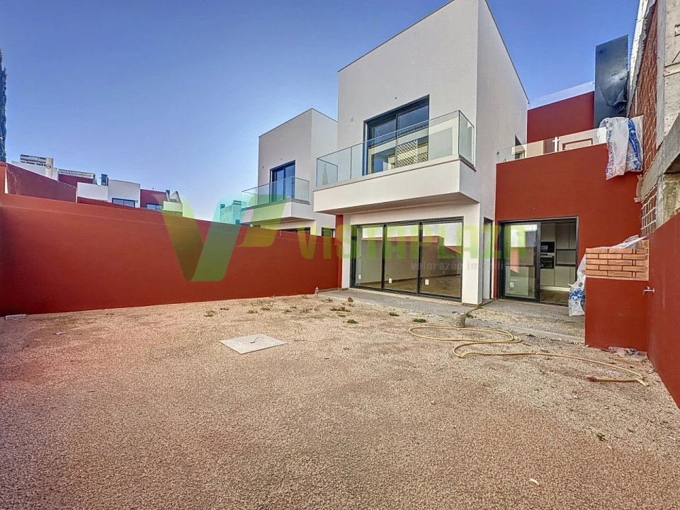 Moradia T3 para Venda em Portimão Foto 3