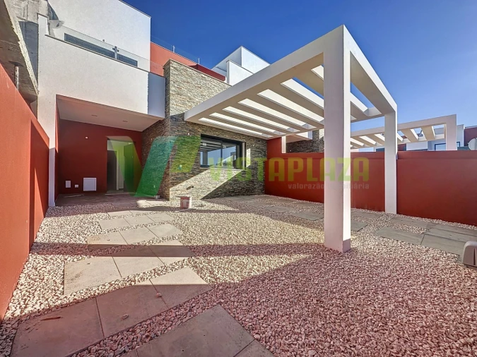 Moradia T3 para Venda em Portimão Foto 1