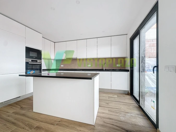 Moradia T3 para Venda em Portimão Foto 12