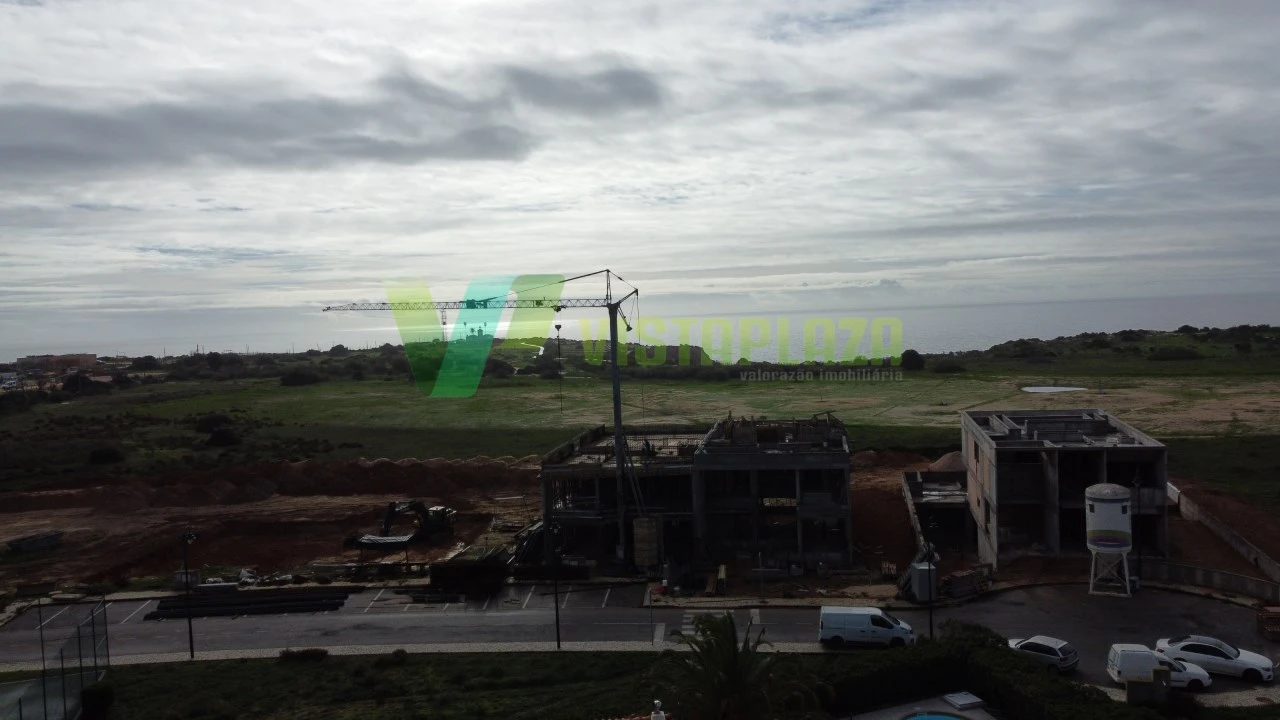 Moradia T4 para Venda em Lagos (São Sebastião e Santa Maria) Foto 9