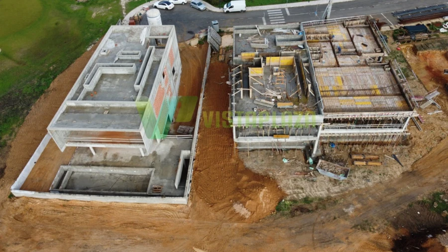 Moradia T4 para Venda em Lagos (São Sebastião e Santa Maria) Foto 25