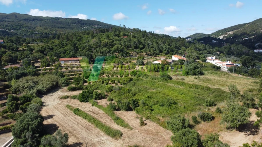 Quinta T3 para Venda em Monchique Foto 7