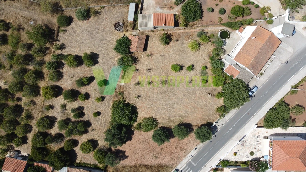 Moradia T4 para Venda em São Bartolomeu de Messines Foto 3