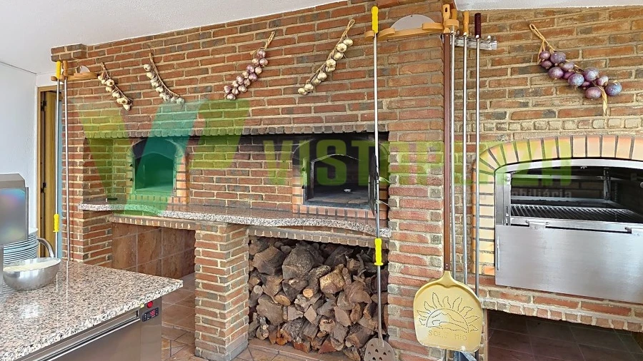 Negócio para Venda em Porches