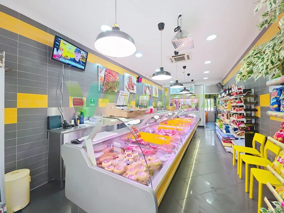 Loja para Venda em Alvor Foto 5