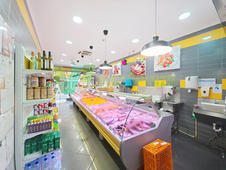 Loja para Venda em Alvor Foto 8