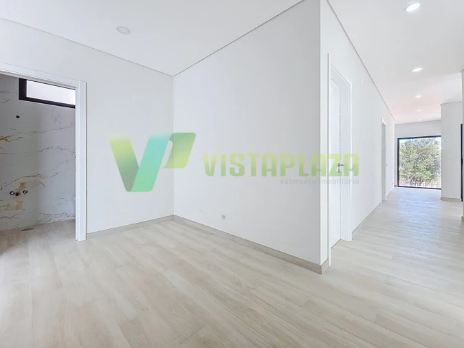 Moradia T3 para Venda em Mexilhoeira Grande Foto 9