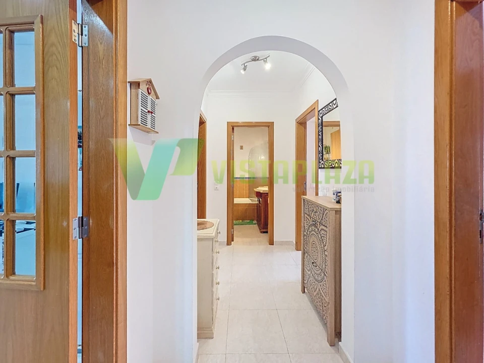 Apartamento T2 para Venda em Lagos (São Sebastião e Santa Maria) Foto 5