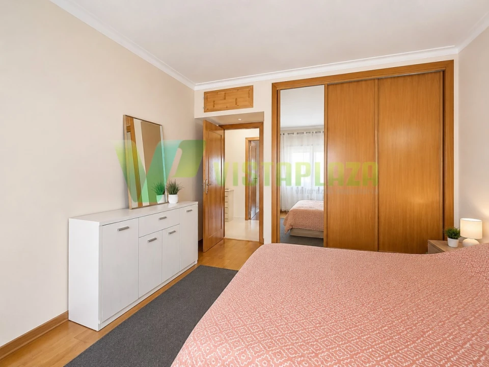 Apartamento T2 para Venda em Lagos (São Sebastião e Santa Maria) Foto 9
