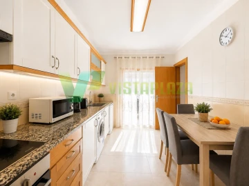 Apartamento T2 para Venda em Lagos (São Sebastião e Santa Maria)