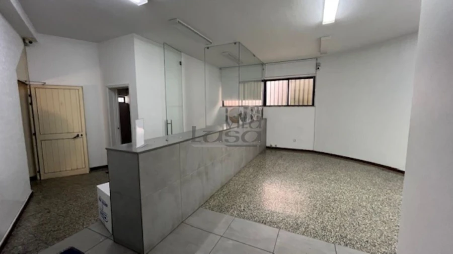 Armazém para Venda em Avintes Foto 11