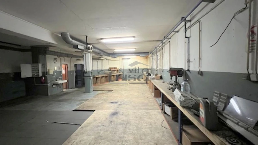 Armazém para Venda em Avintes Foto 24